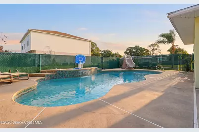283 Umber Street NW, Palm Bay, FL 32907 - Photo 18