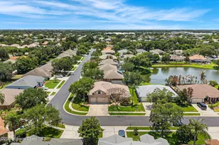 2242 Woodfield Cir, Melbourne, FL 32904 - Photo 6