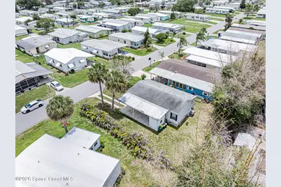 818 Thrush Circle, Barefoot Bay, FL 32976 - Photo 10