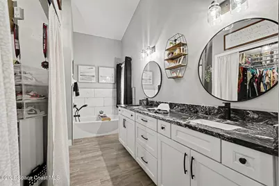175 Memory Lane NE, Palm Bay, FL 32907 - Photo 18