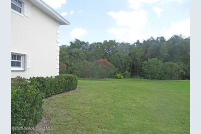 740 Lake Orchid Circle #109, Vero Beach, FL 32963 - Photo 8