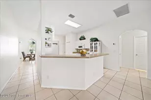 1104 Sedgewood Cir, Melbourne, FL 32904 - Photo 10