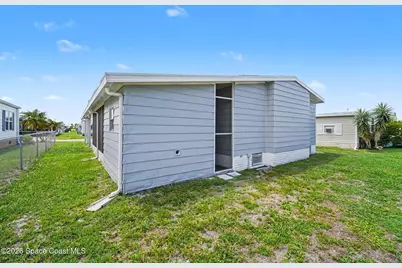 911 Hyacinth Circle, Barefoot Bay, FL 32976 - Photo 26