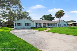3130 Saunders Pl, Titusville, FL 32780 - Photo 2