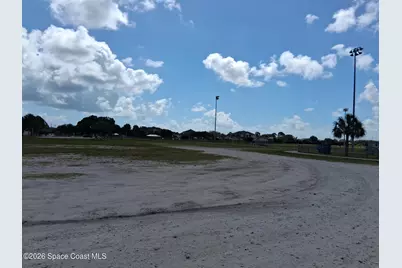 317 W University Boulevard, Melbourne, FL 32901 - Photo 10