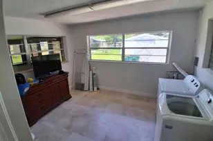 303 Princeton Ave, Melbourne, FL 32901 - Photo 18