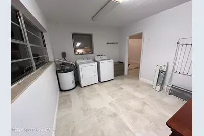 303 Princeton Avenue, Melbourne, FL 32901 - Photo 34