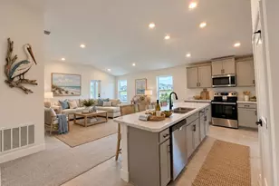 1097 Soleway Ave NW, Palm Bay, FL 32907 - Photo 4