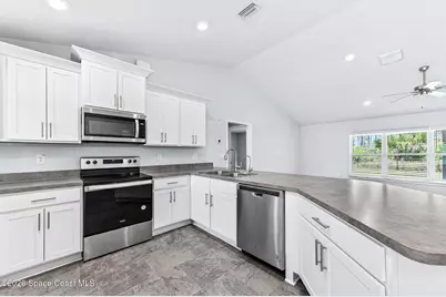717 Gelaso Street SW, Palm Bay, FL 32908 - Photo 14