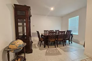 8445 101st Ct, Vero Beach, FL 32967 - Photo 4