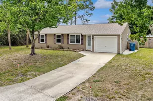 400 Calabria Ave SE, Palm Bay, FL 32909 - Photo 2