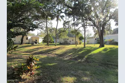 331 Holiday Park Boulevard NE, Palm Bay, FL 32907 - Photo 4