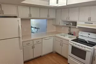 3210 N Harbor City Blvd, Melbourne, FL 32935 - Photo 8