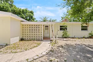 21 Lime Ave, Rockledge, FL 32955 - Photo 4