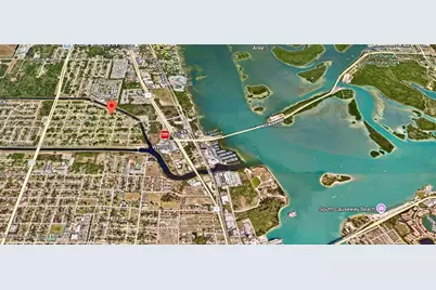 1706 Avienda Avenue, Fort Pierce, FL 34946 - Photo 4
