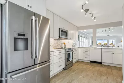 8700 Ridgewood Avenue #204b, Cape Canaveral, FL 32920 - Photo 6