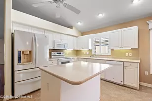 741 Indian Oaks Dr, Melbourne, FL 32901 - Photo 4
