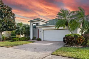 741 Indian Oaks Dr, Melbourne, FL 32901 - Photo 2