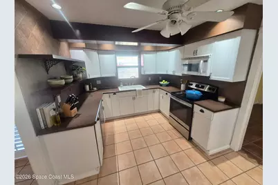 655 N Robin Way, Satellite Beach, FL 32937 - Photo 6