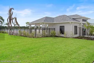 2585 Roygaris Street NW, Palm Bay, FL 32907 - Photo 34