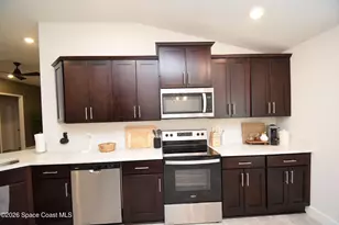 2585 Roygaris Street NW, Palm Bay, FL 32907 - Photo 14