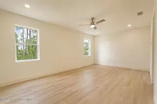 210 Sarah Rd SW, Palm Bay, FL 32908 - Photo 8