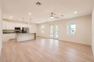 210 Sarah Rd SW, Palm Bay, FL 32908 - Photo 6