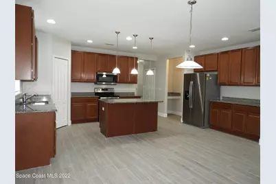 583 Hollow Glen Drive, Titusville, FL 32780 - Photo 4