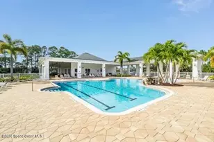 2071 12 Oaks Dr SE, Palm Bay, FL 32909 - Photo 10