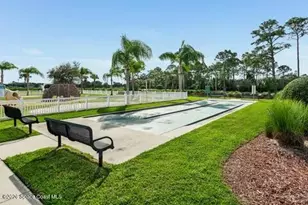 2071 12 Oaks Dr SE, Palm Bay, FL 32909 - Photo 12
