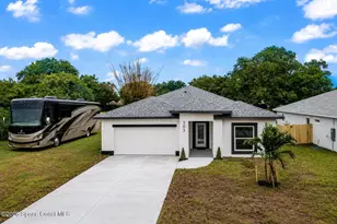 303 Dorset Dr, West Melbourne, FL 32904 - Photo 2