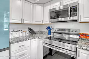 951 Sonesta Ave NE, Palm Bay, FL 32905 - Photo 10