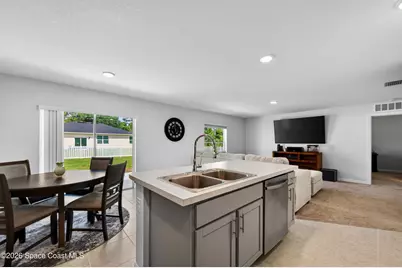 681 Floyd Street SE, Palm Bay, FL 32909 - Photo 4