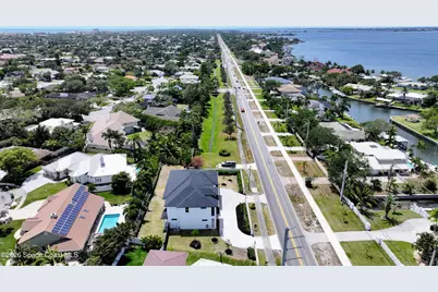 2345 N Riverside Drive, Melbourne, FL 32903 - Photo 8