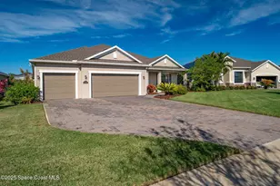 3174 Addison Dr, Melbourne, FL 32940 - Photo 2