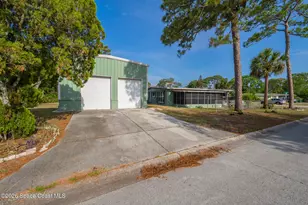 1101 Hickory Ln, Cocoa, FL 32922 - Photo 8