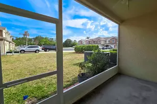 1015 Venetian Dr, Melbourne, FL 32904 - Photo 32