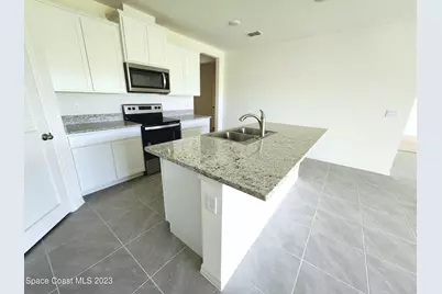 4925 Amasa Circle, West Melbourne, FL 32904 - Photo 6