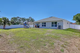 935 Hattaras Terrace SE, Palm Bay, FL 32909 - Photo 30