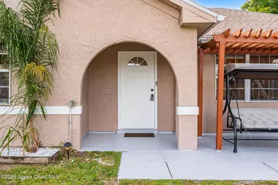 950 Taft Avenue SE, Palm Bay, FL 32909 - Photo 2