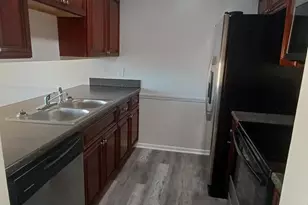 214 San Juan Cir, Melbourne, FL 32935 - Photo 4