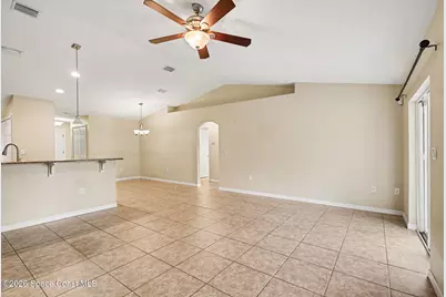 2857 Foxglove Avenue SW, Palm Bay, FL 32908 - Photo 4
