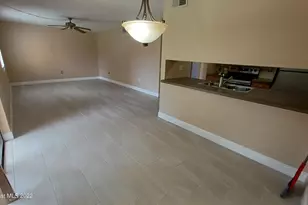 196 San Juan Cir, Melbourne, FL 32935 - Photo 10