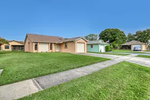 3710 Dogwood Ct, Melbourne, FL 32935 - Photo 4