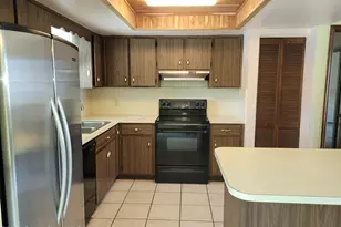 726 Diplomat Ave SE, Palm Bay, FL 32909 - Photo 4