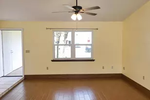 726 Diplomat Ave SE, Palm Bay, FL 32909 - Photo 6