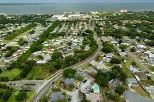 959 Harrison St, Titusville, FL 32780 - Photo 4