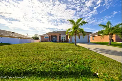 462 Gancedo Street SW, Palm Bay, FL 32908 - Photo 4