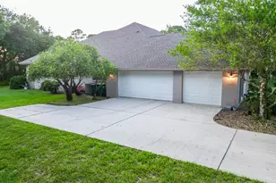 1120 Sand Pine Cir, Titusville, FL 32796 - Photo 2