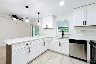 2607 Wright Ave, Melbourne, FL 32935 - Photo 6